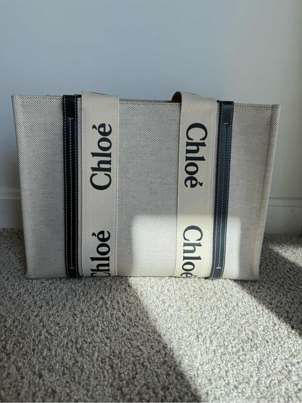 Chloe Woody Medium Tote - Picture 5 of 16